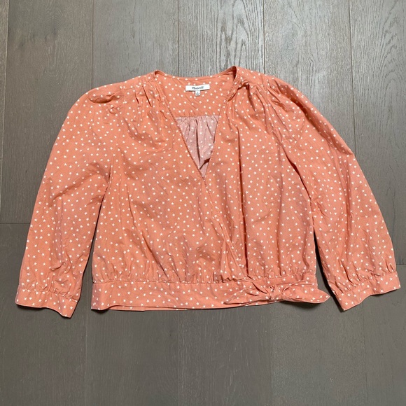 Madewell Tops - Madewell Wrap Top in Peach Star Scatter